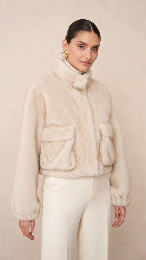 Flurona Coat White