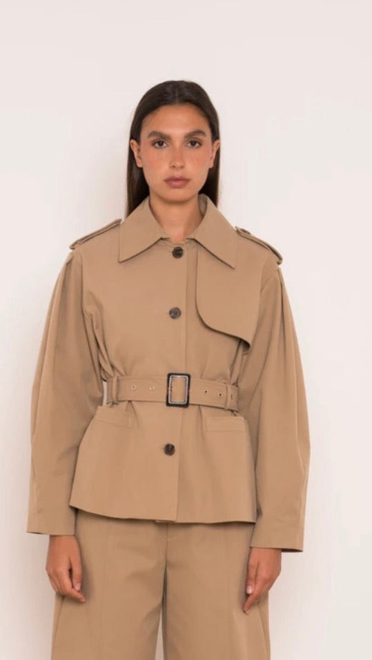 Lori Trench