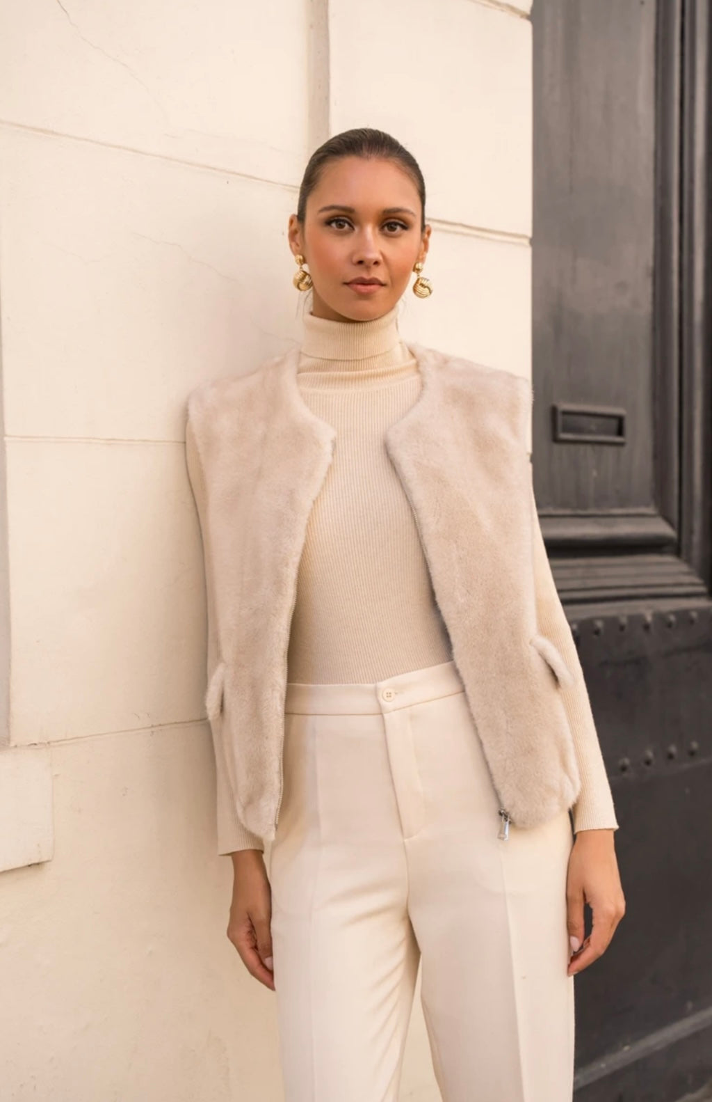 Flena Vest
